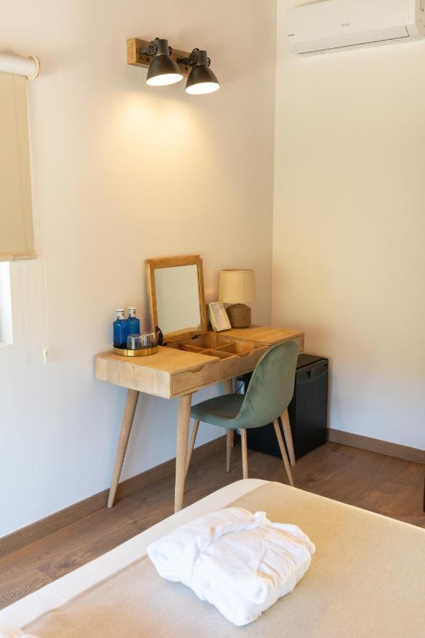 Hotel Mas Mariassa Pratdip Buitenkant foto